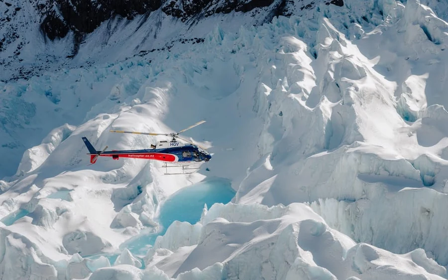 Franz Josef: Helikopterflug zu den Zwillingsgletschern mit Schneelandung