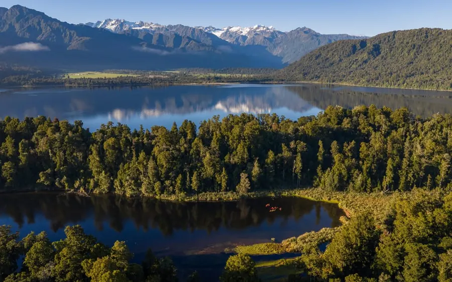Franz Josef: excursión en kayak de 3 horas por el lago Mapourika